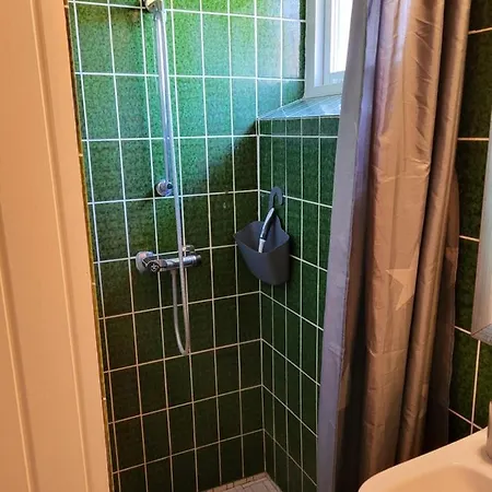 Skovager Bed & Bath *